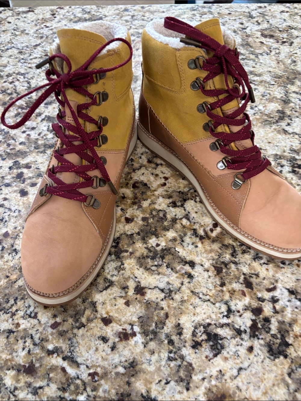 Tom’s Two-Tone Lace-Up Sherpa-Lined Boots with Burgundy Laces